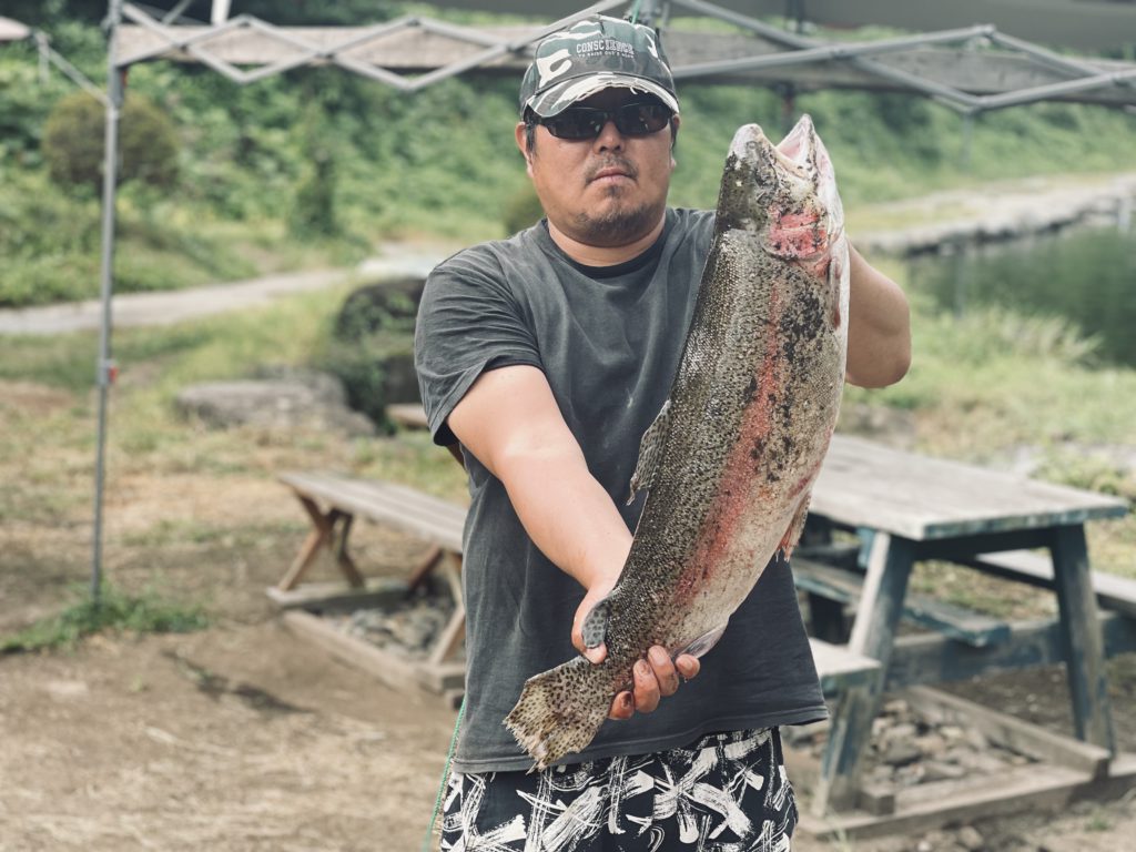 【頂鱒７０ｃｍ】全体