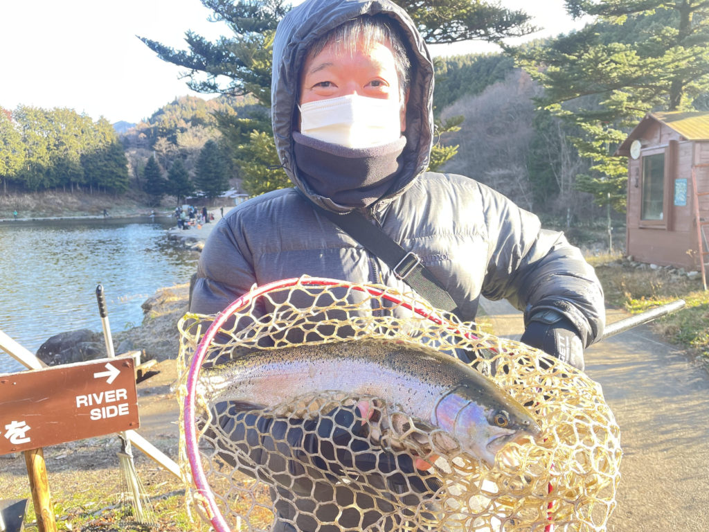 【頂鱒５２ｃｍ】全体