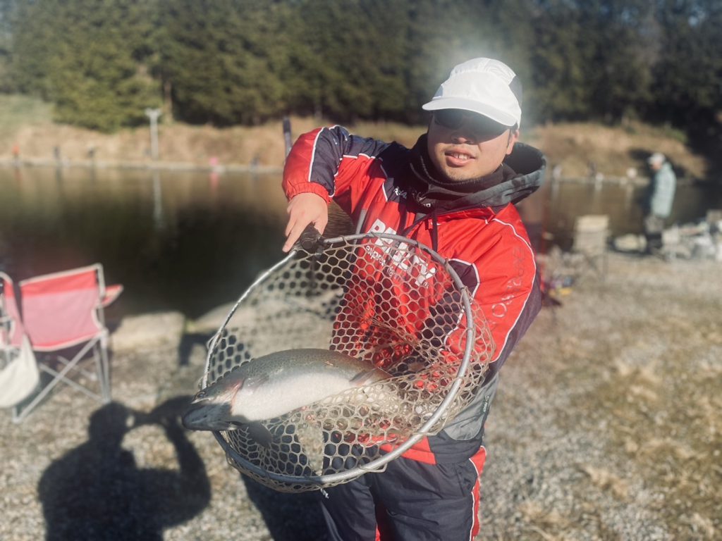 【頂鱒５５ｃｍ】全体