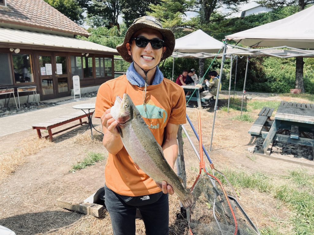 【頂鱒５８ｃｍ】全体