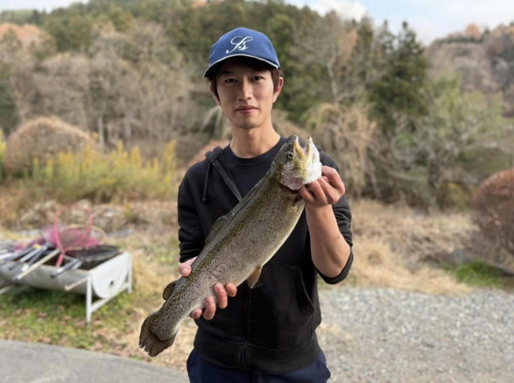 【頂鱒５３ｃｍ】全体