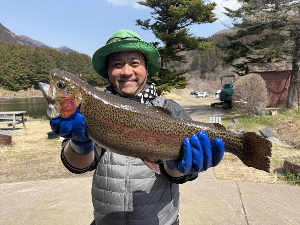 【頂鱒５８ｃｍ】全体