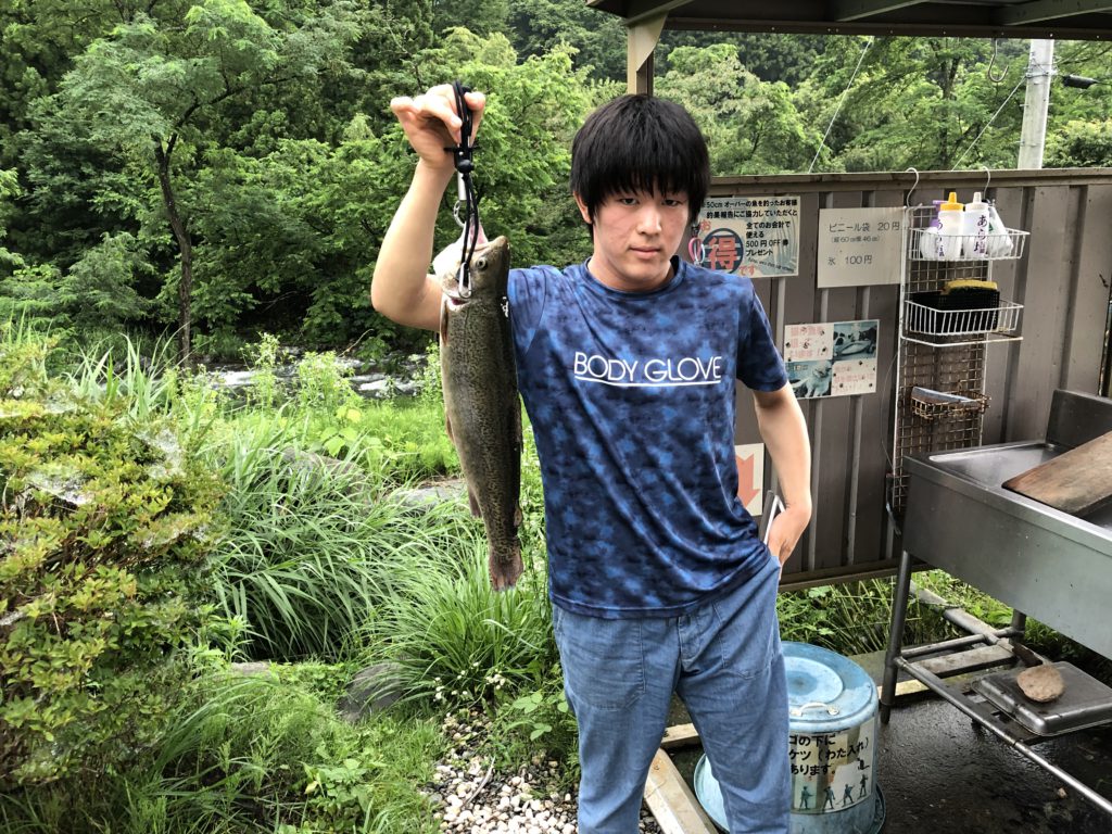 【ロックトラウト５５ｃｍ】全体