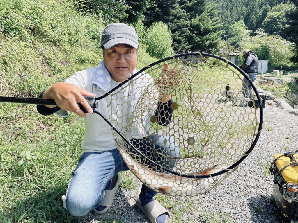 【頂鱒５０ｃｍ】全体