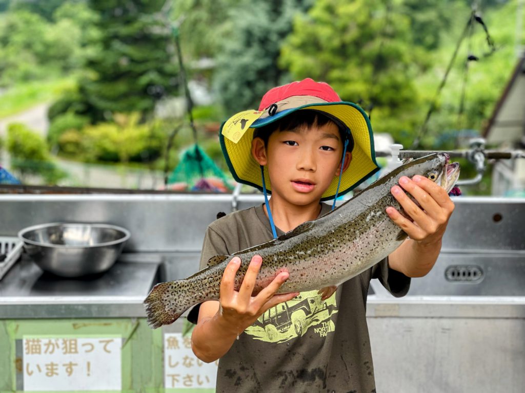 【頂鱒５１ｃｍ】全体