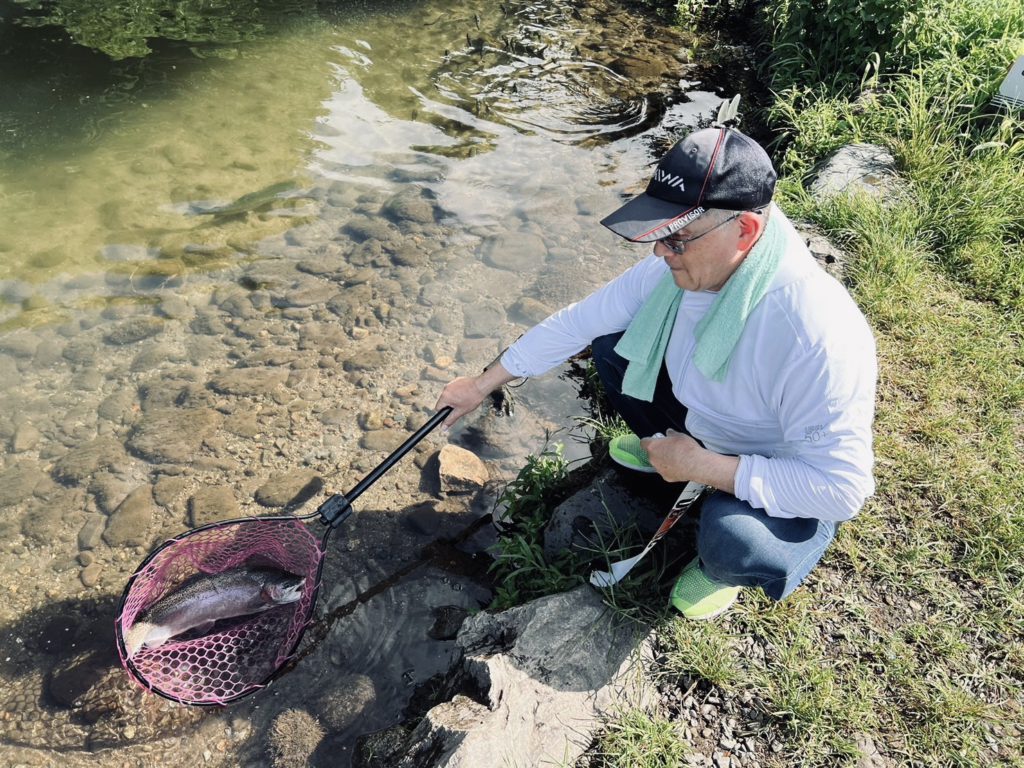 【頂鱒５２ｃｍ】全体