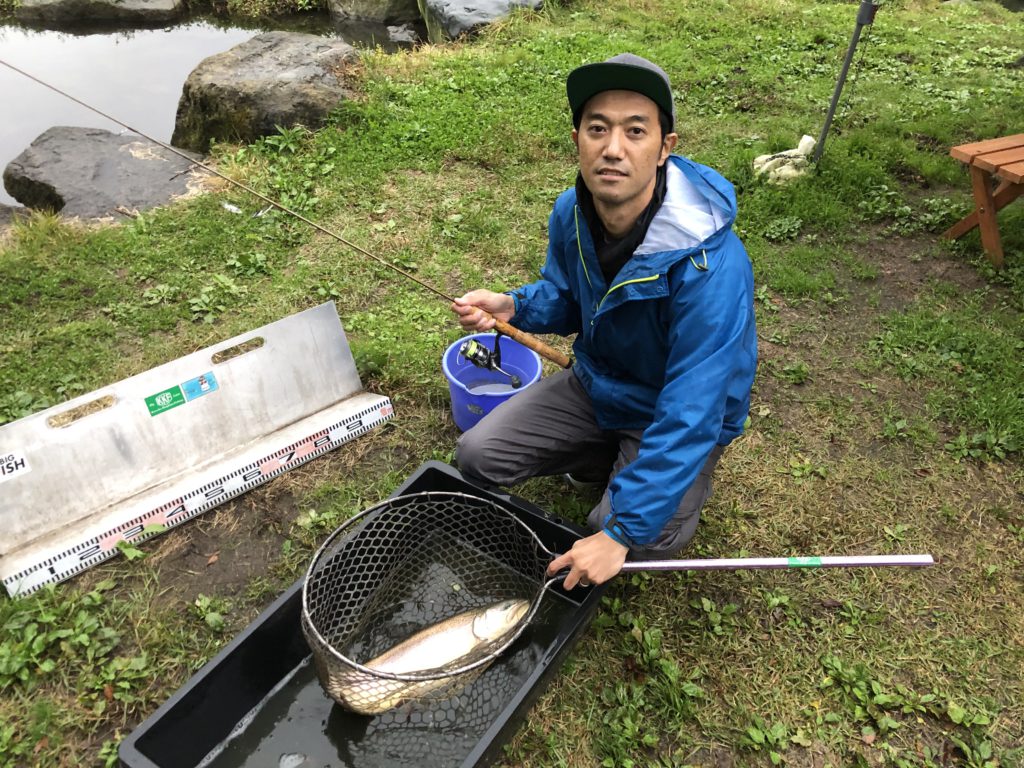 【ロックトラウト６１ｃｍ】全体