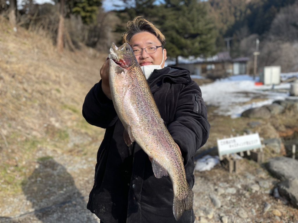 【頂鱒５４ｃｍ】全体