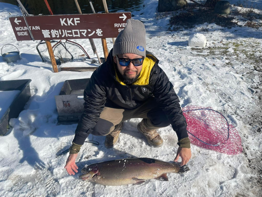 【頂鱒８２ｃｍ】全体