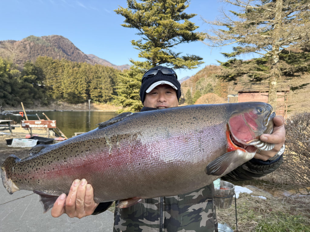 【頂鱒７２ｃｍ】全体