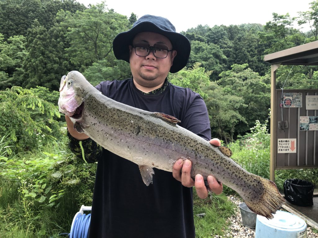 【頂鱒５８ｃｍ】全体