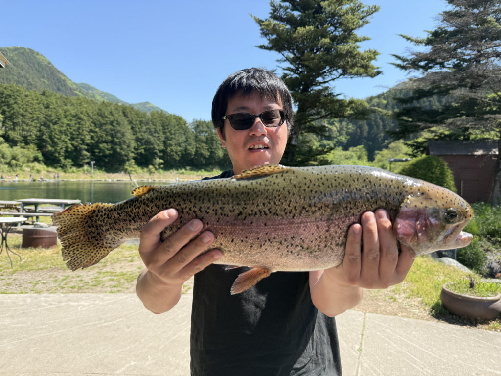 【頂鱒５９ｃｍ】全体