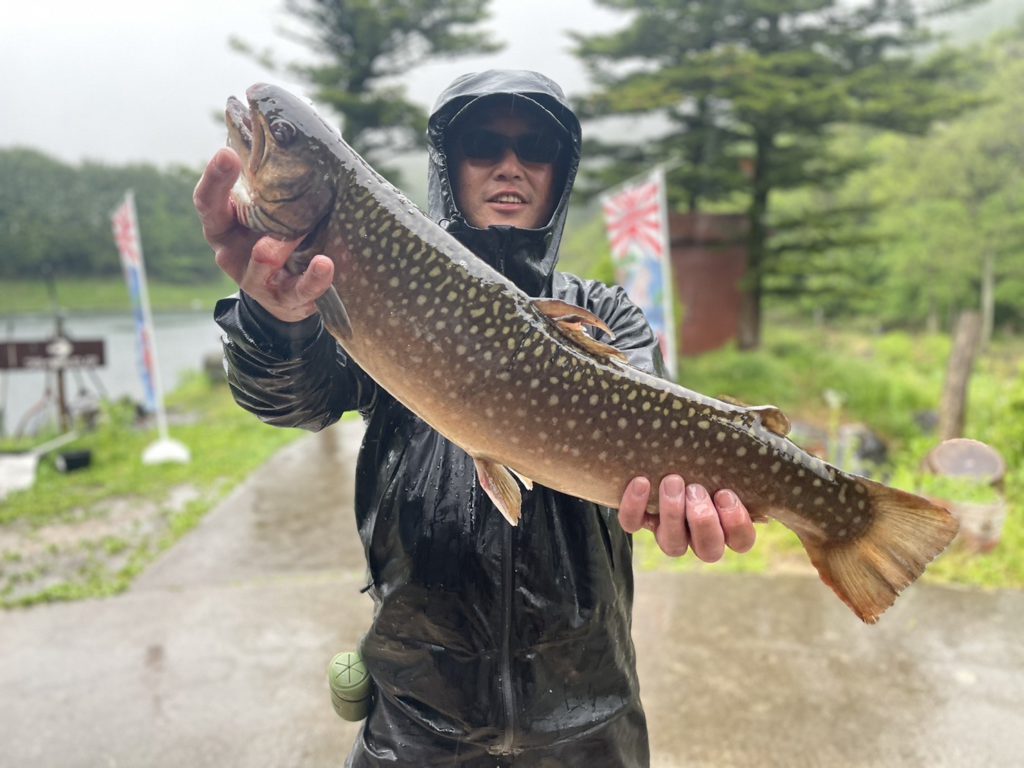 【大岩魚６０ｃｍ】全体