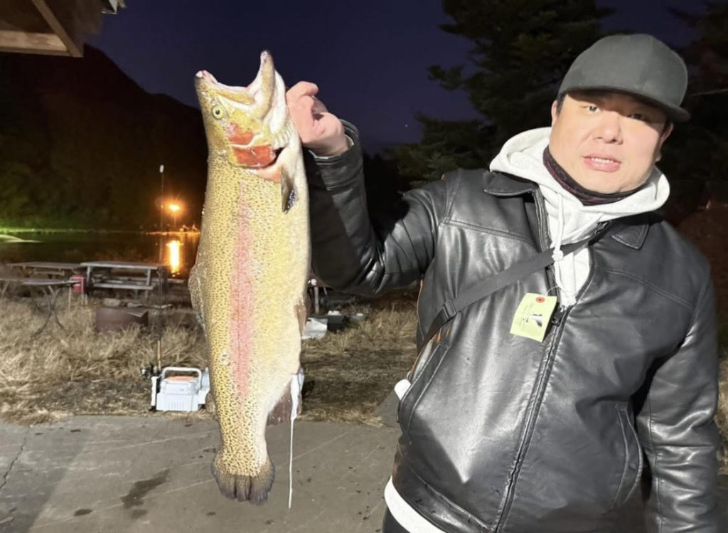 【頂鱒６１ｃｍ】全体