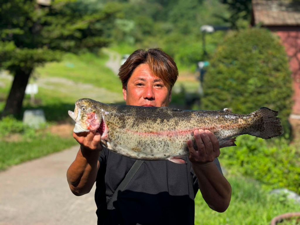 【頂鱒６２ｃｍ】全体