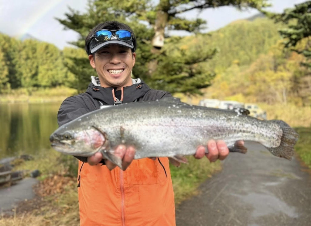 【頂鱒５１ｃｍ】全体