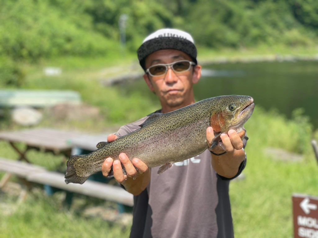 【頂鱒５０ｃｍ】全体