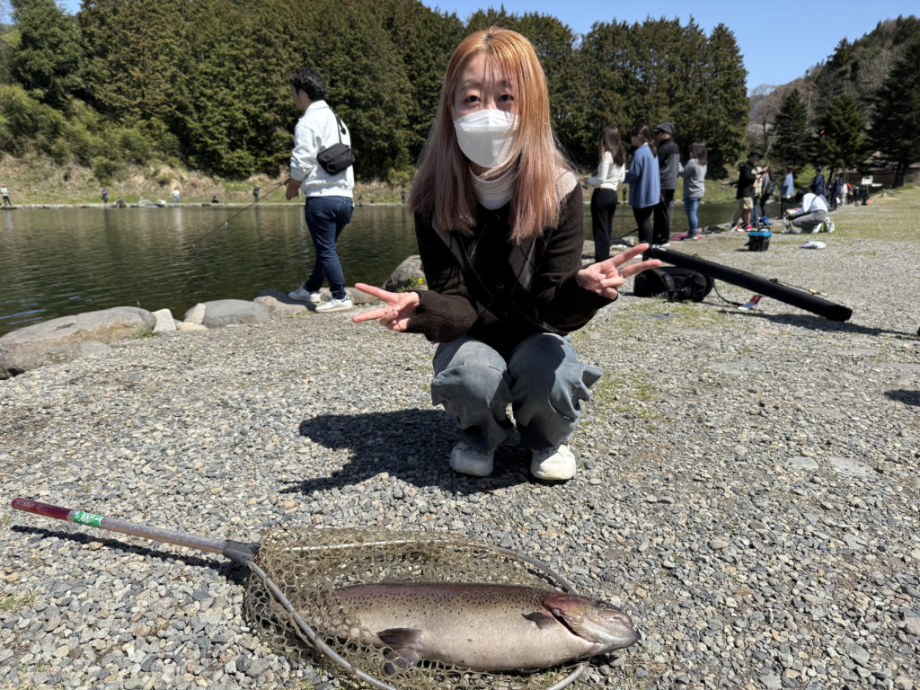 【頂鱒５９ｃｍ】全体