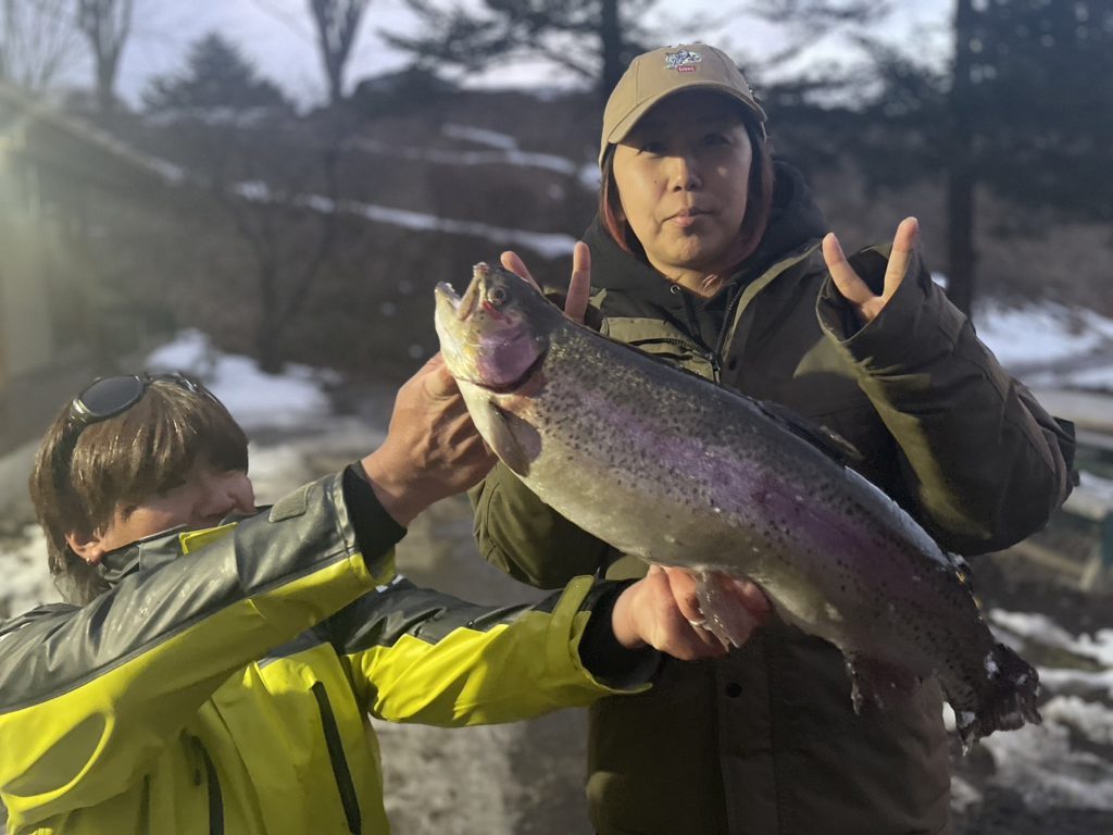 【頂鱒５５ｃｍ】全体