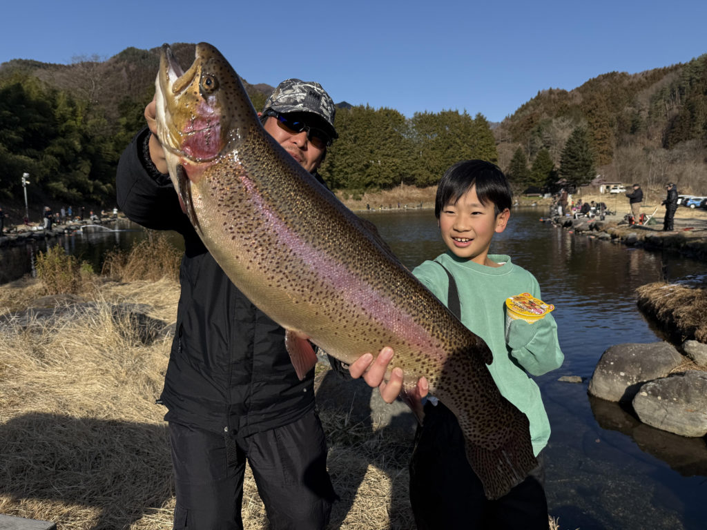 【頂鱒８０ｃｍ】全体