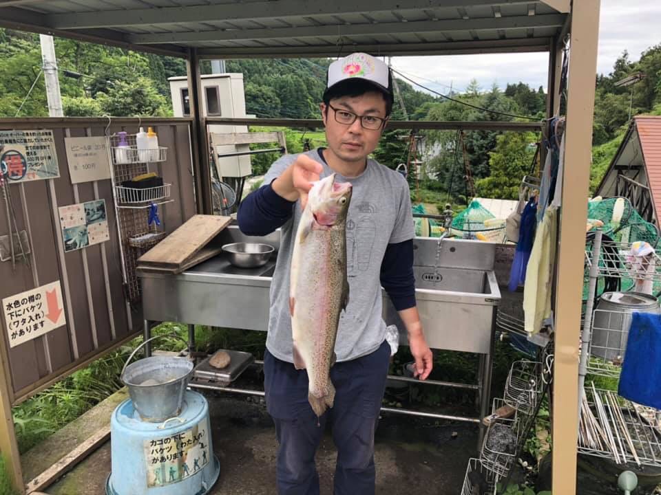 【頂鱒５４ｃｍ】全体