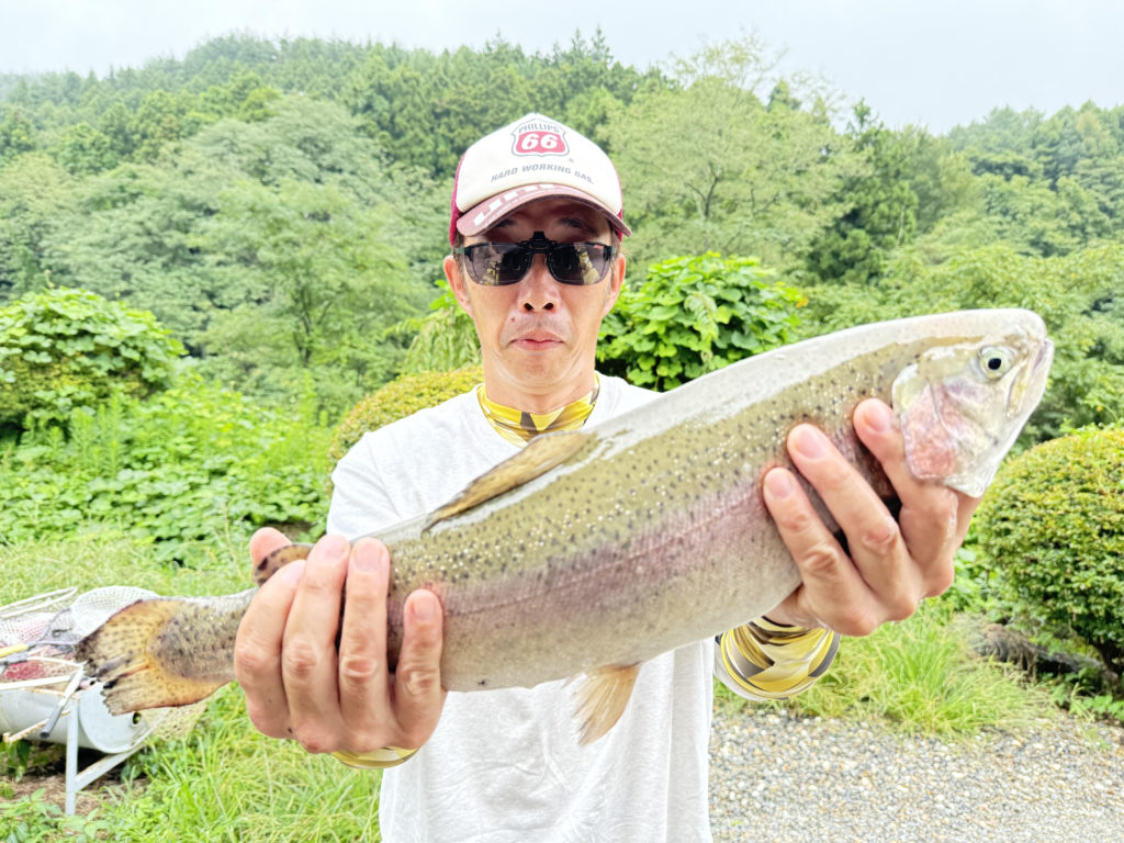 【頂鱒５１ｃｍ】全体