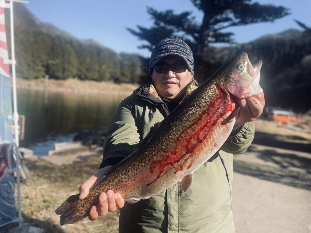 【頂鱒６２ｃｍ】全体