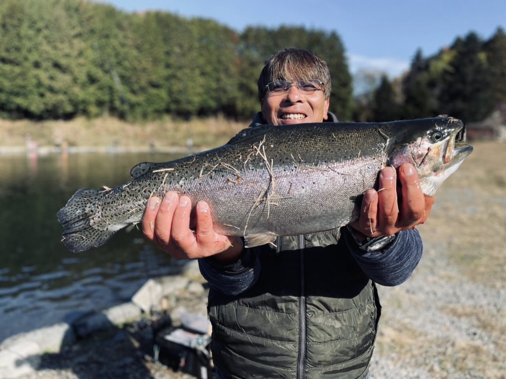 【頂鱒５５ｃｍ】全体