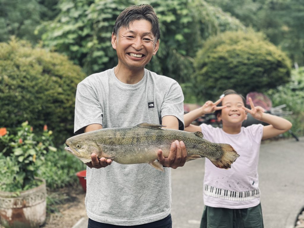 【頂鱒５９ｃｍ】全体