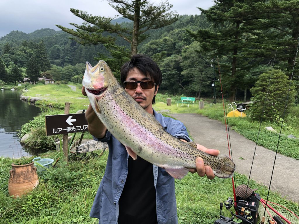 【頂鱒５０ｃｍ】全体