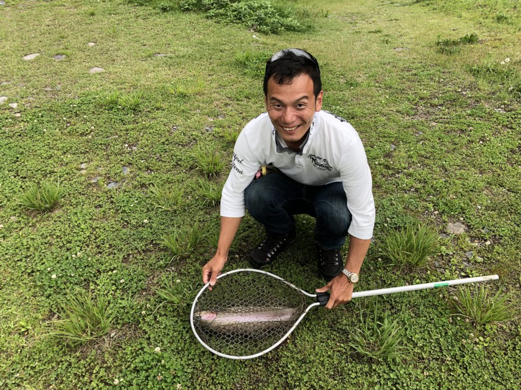 【頂鱒５５ｃｍ】全体