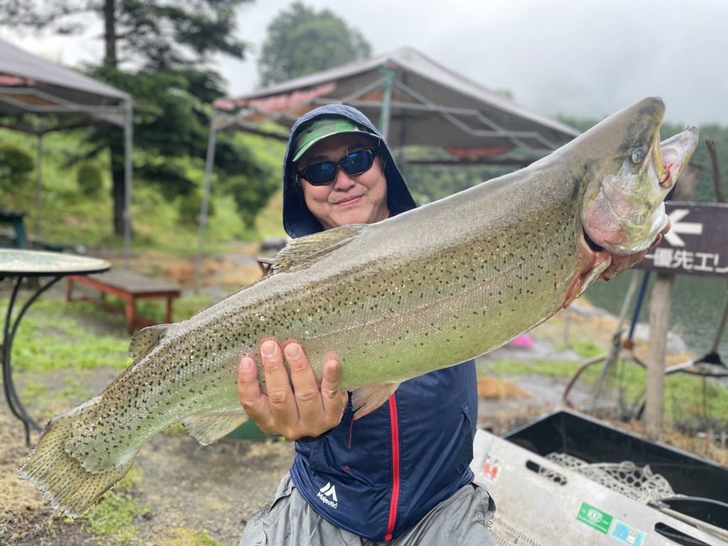 【頂鱒７８ｃｍ】全体